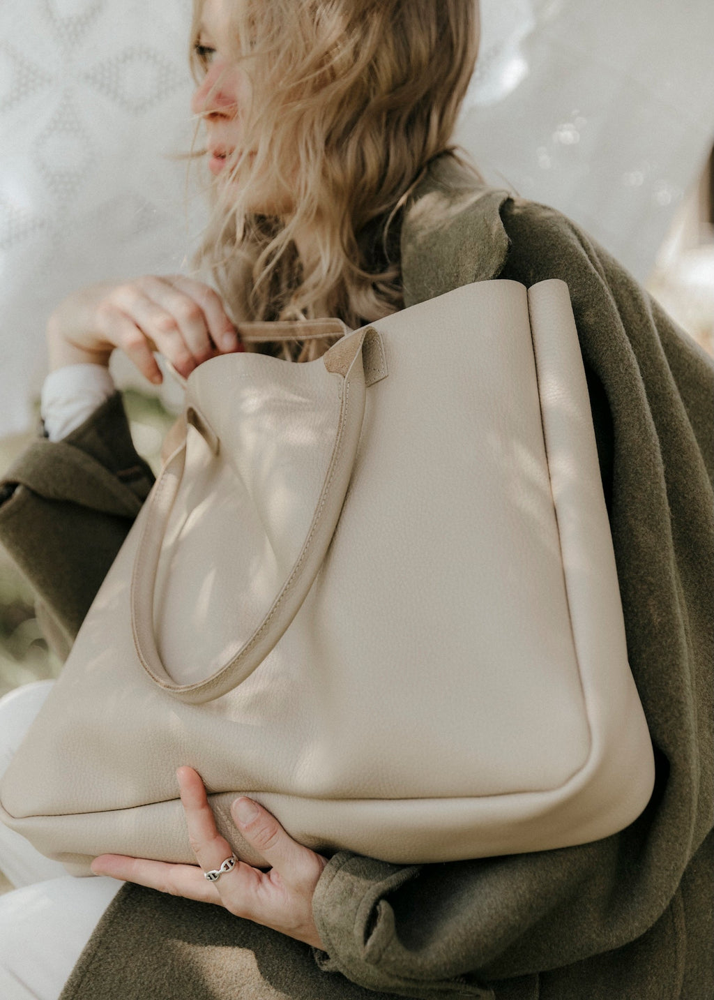 L’Escapade – Sac cabas en cuir sobre et pratique, fabrication artisanale française - Léonny Cha