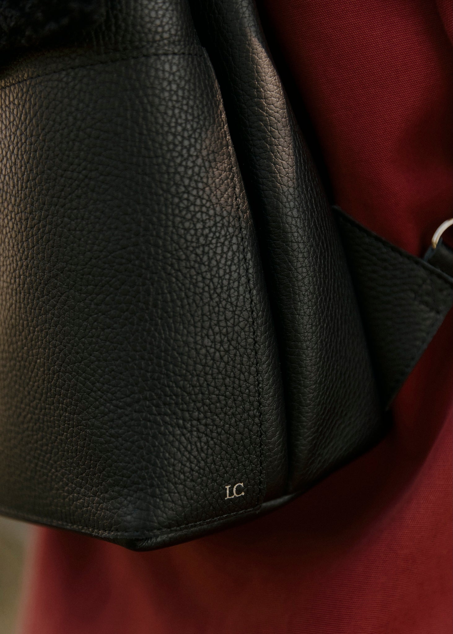 Le Flâneur – Sac à dos en cuir unisexe avec poches, fabrication artisanale française - Léonny Cha