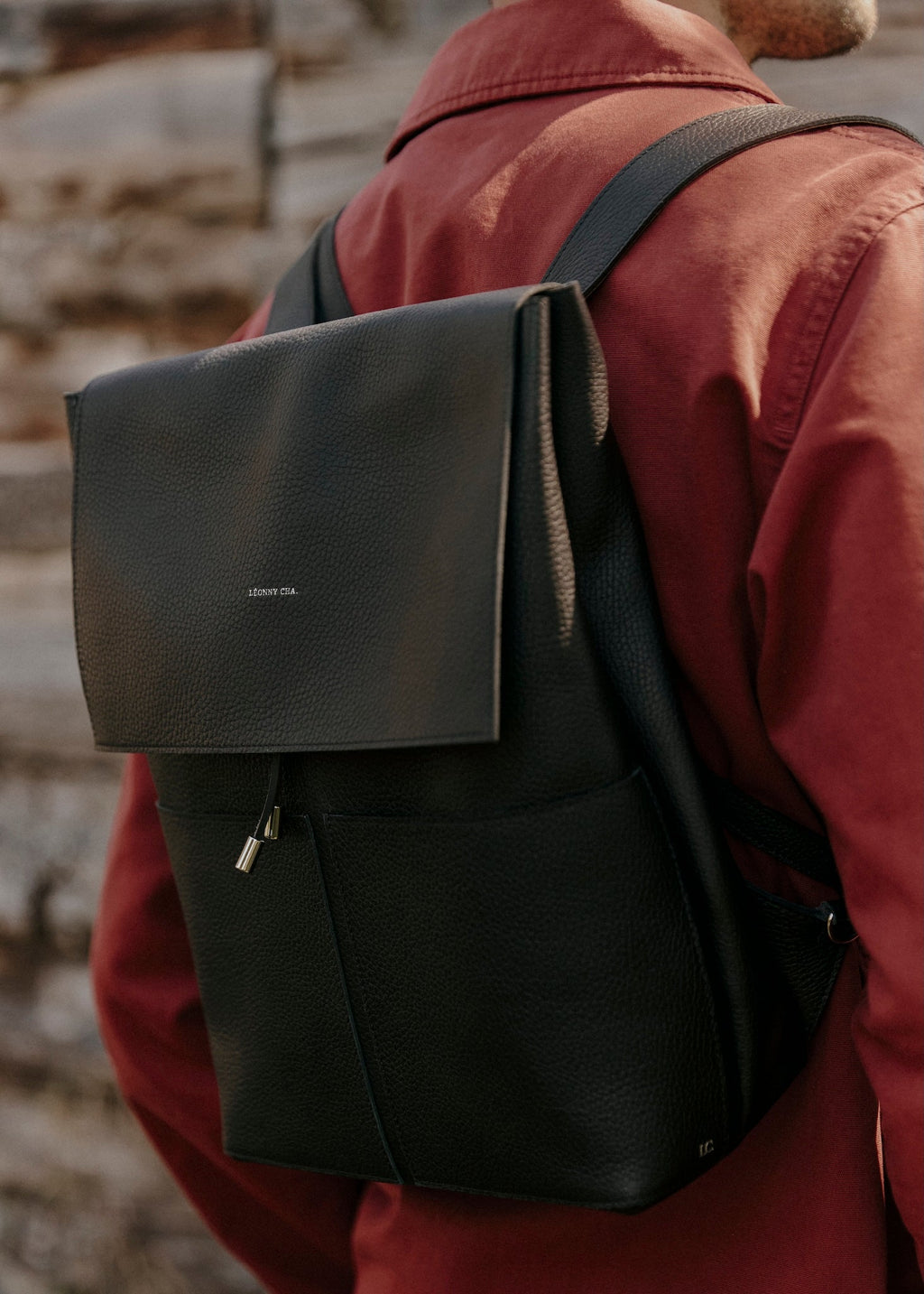 Le Flâneur – Sac à dos en cuir unisexe avec poches, fabrication artisanale française - Léonny Cha