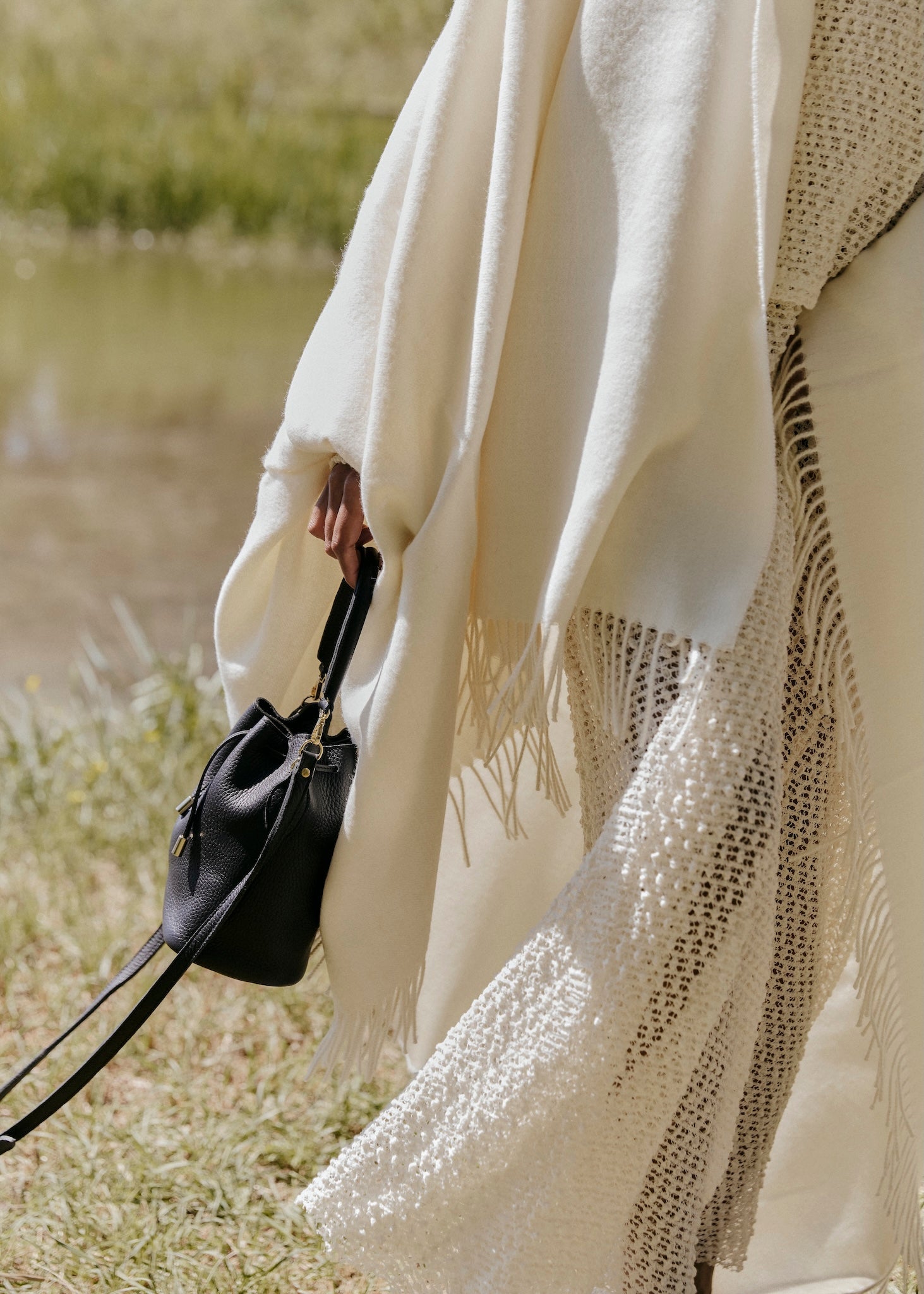 Le Précieux – Mini sac seau en cuir, format compact artisanal français - Léonny Cha