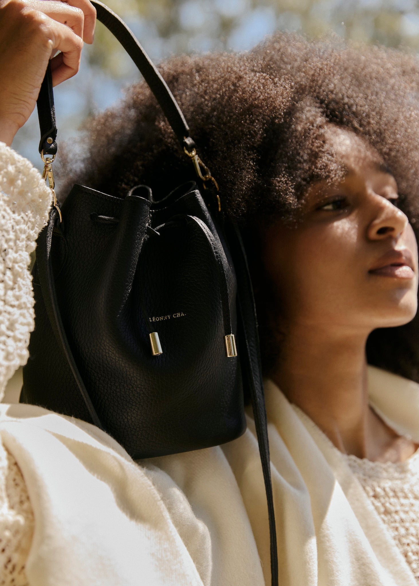 Le Précieux – Mini sac seau en cuir, format compact artisanal français - Léonny Cha